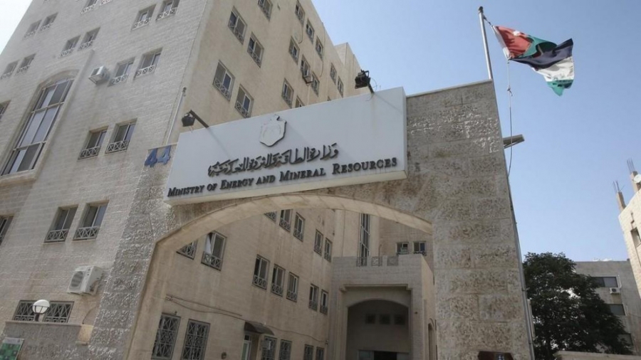 وزير الطاقة يؤكد أهمية التوسع في استكشاف النفط بأماكن جديدة