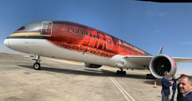 “الملكية”: تحسينات على قائمة وجبات المسافرين (تفاصيل)