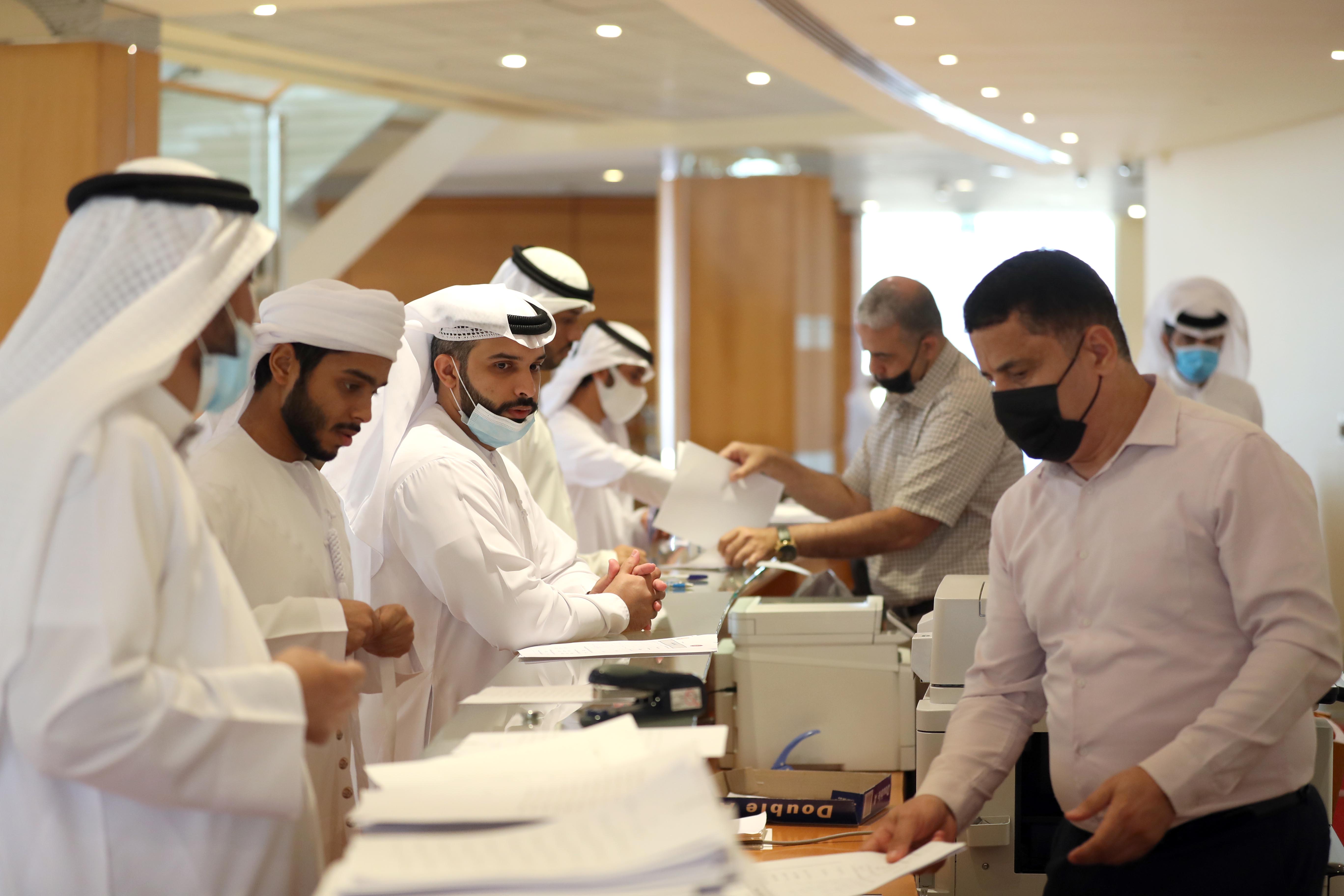 جولة مقابلات شاعر المليون في أبوظبي تنطلق وسط مشاركة واسعة من الشعراء