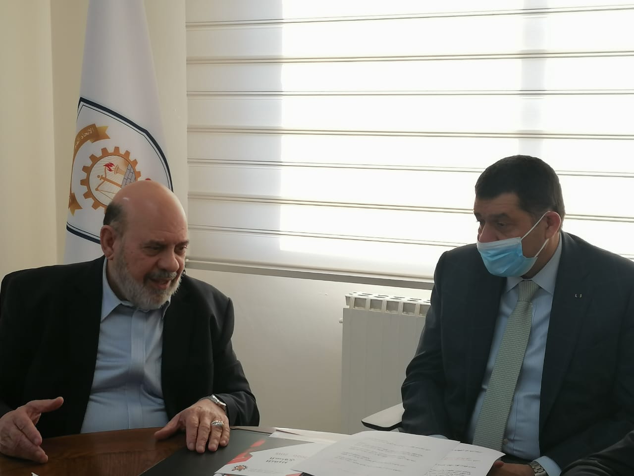 وزير العمل يلتقي الاتحاد العام لنقابات عمال الأردن