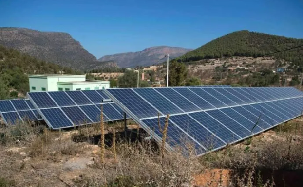 صندوق الطاقة يبحث سبل التوسع بتوزيع السخان الشمسي المدعوم