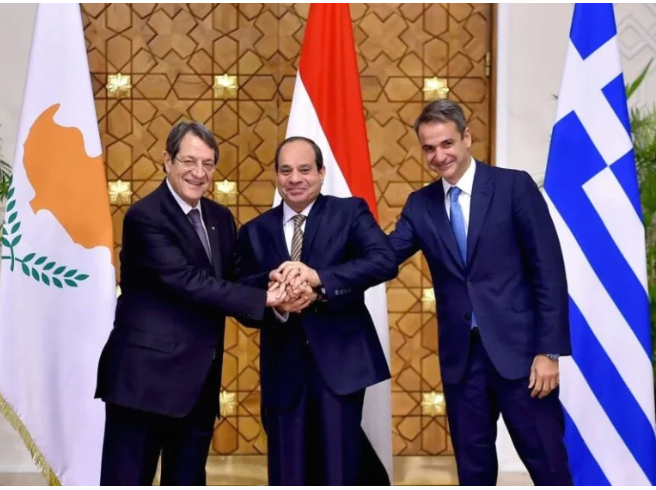 قمة مصرية يونانية قبرصية: القضية الفلسطينية لب الصراع في المنطقة