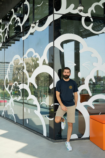 الحياة فوق السّحاب: قصة الإلهام وراء العمل الفني لـ «ماين آند يورز» في «مطبخ طلبات» في «إكسبو 2020» دبي