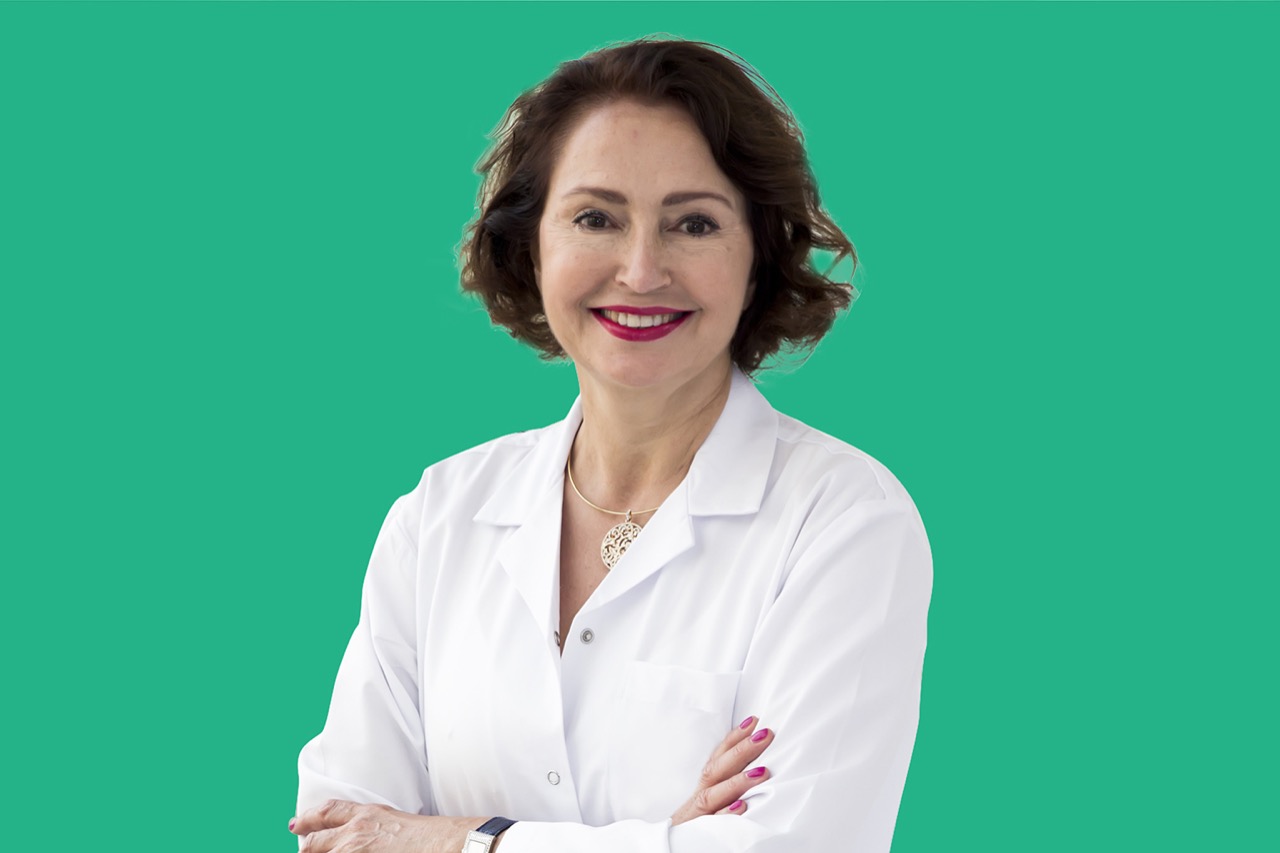 كوزمسيرج يقدم جراحة ترميمية مجانية بمناسبة شهر التوعية بسرطان الثدي