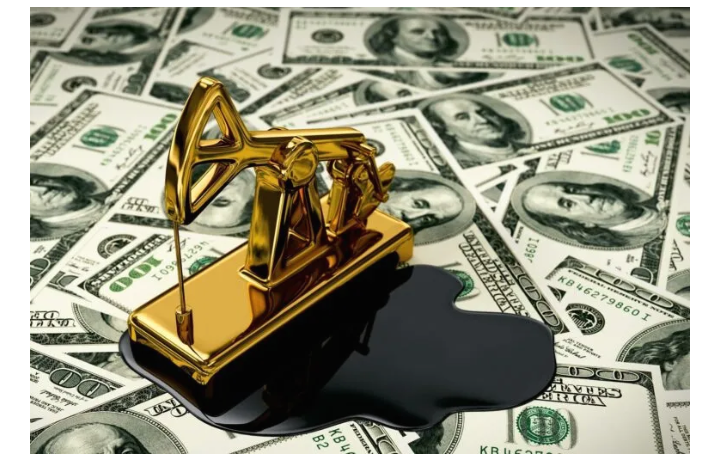 ارتفاع الذهب والدولار وتراجع النفط عالميا