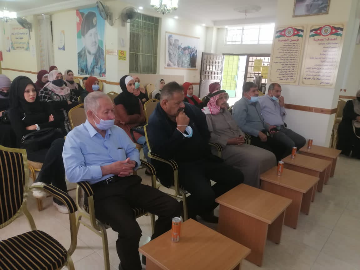 الضمان تنظم لقاءاً حوارياً بمكتب خدماتها في لواء عين الباشا 