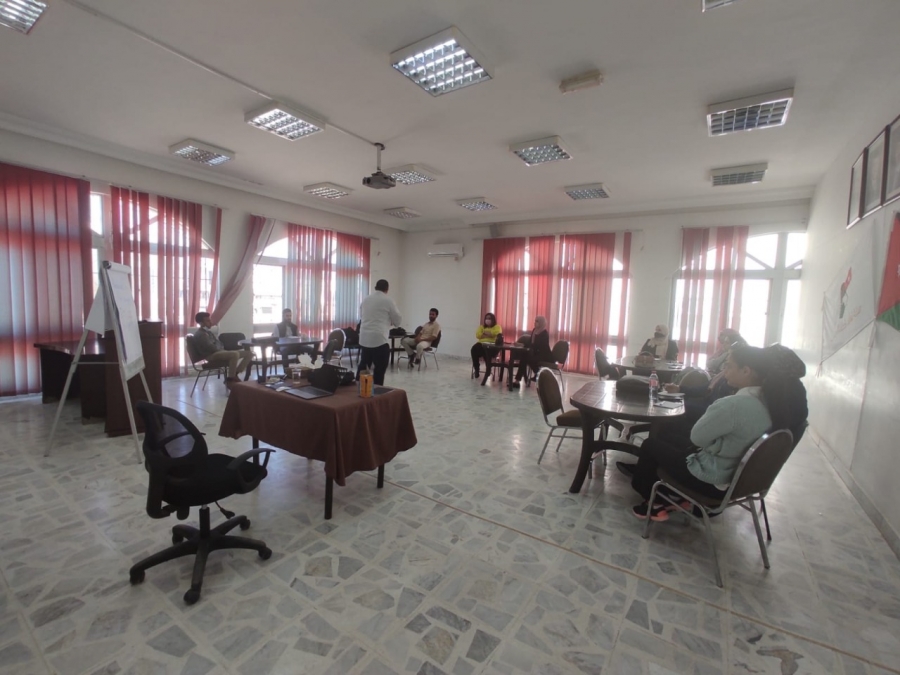 هيئة شباب كلنا الأردن تنظم دوره تدريبه في مادبا بعنوان برمجة تطبيقات الهواتف الذكية