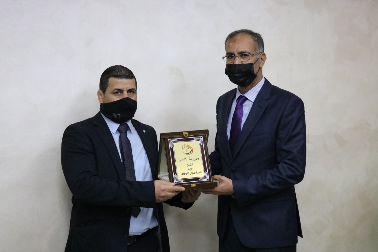 الحديد :يكرم اعضاء وداعمى مبادرة :يلا نتعاون على الخير