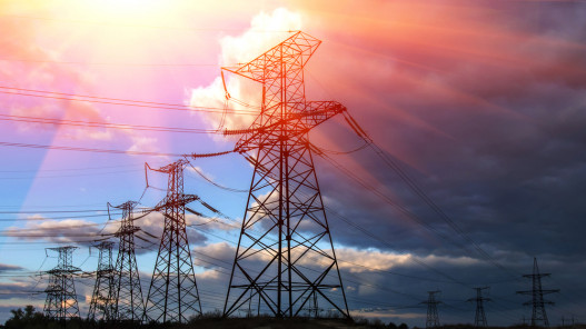 لجنة الطاقة النيابية تطلع اليوم على نتائج انقطاع الكهرباء عن الأردن