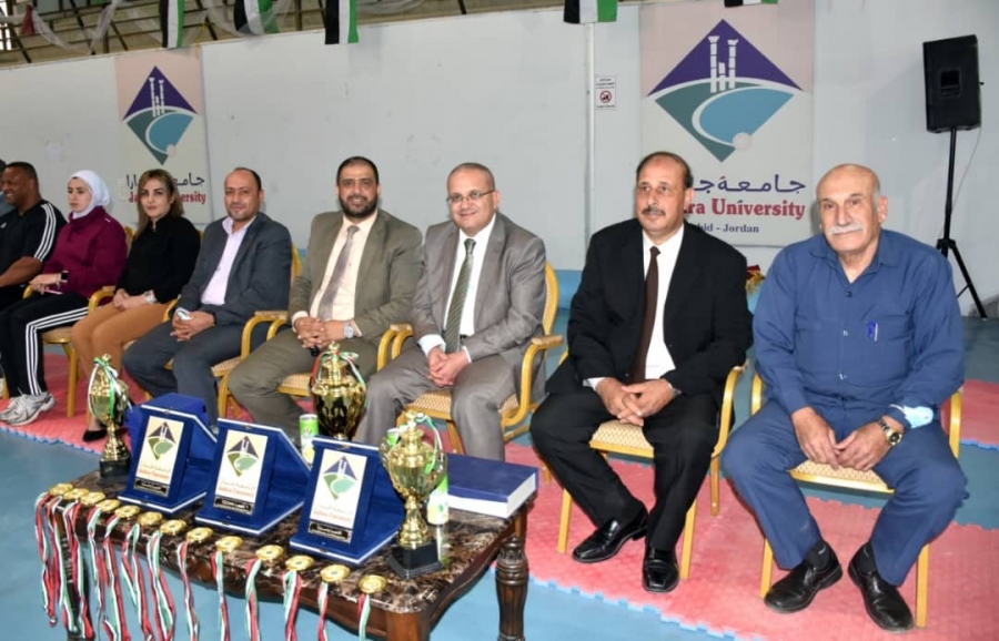 عبيدات يرعى بطولة جدارا لكرة السلة بمناسبة الاحتفال بمئوية تأسيس الدولة الأردنية _ صور