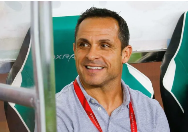 برشلونة يكلّف سيرجي بارجوان كمدرب مؤقت