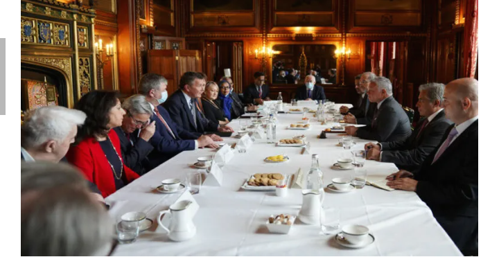 الملك: ضرورة وقف الإجراءات الإسرائيلية أحادية الجانب