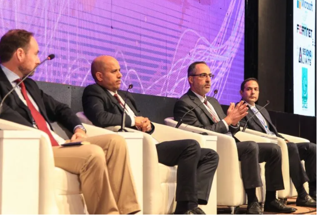 اختتام فعاليات مؤتمر الدفاع والأمن السيبراني الأول