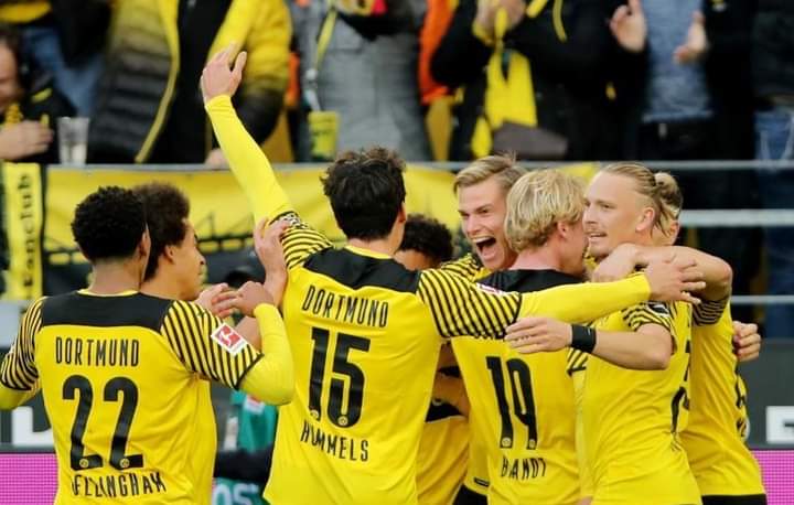 دورتموند يتمسك بوصافة البوندسليغا