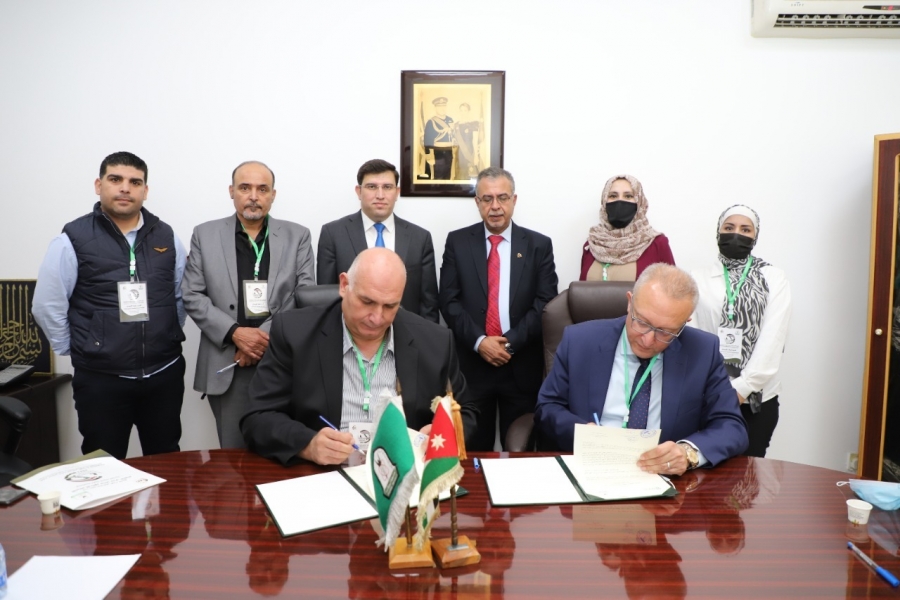 توقيع مذكرة  تعاون بين اليرموك والشركة الأردنية المتقدمة لتشكيل المعادن