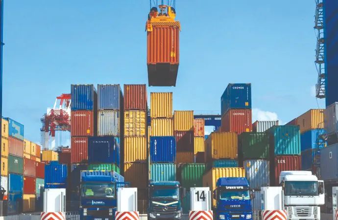 15 مليون دينار الصادرات التجارية لمدينة الزرقاء الشهر الماضي