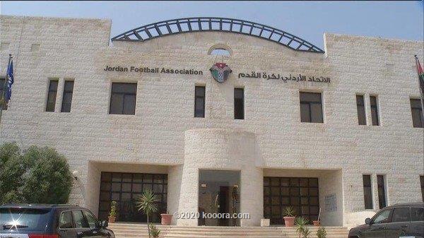 اتحاد الكرة يستمع لإفادات لاعبي الجزيرة