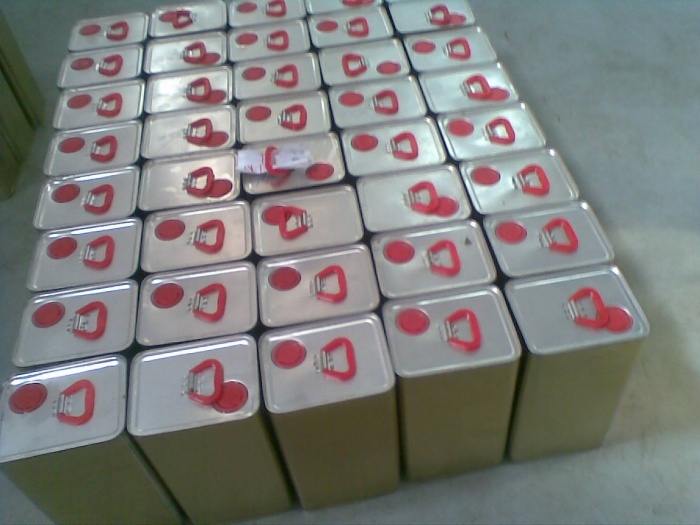 ضبط 560 كيلو زيت زيتون مغشوش في جرش