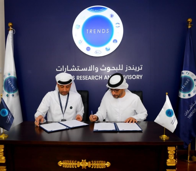 تریندز وجسور الإعلامیة یوقعان مذكرة تعاون  وتفاھم في المجالات العلمیة والبحثیة