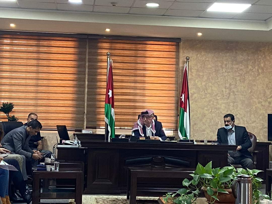 وزير الاشغال العامة والاسكان يتفقد عددا من المشاريع في جرش  