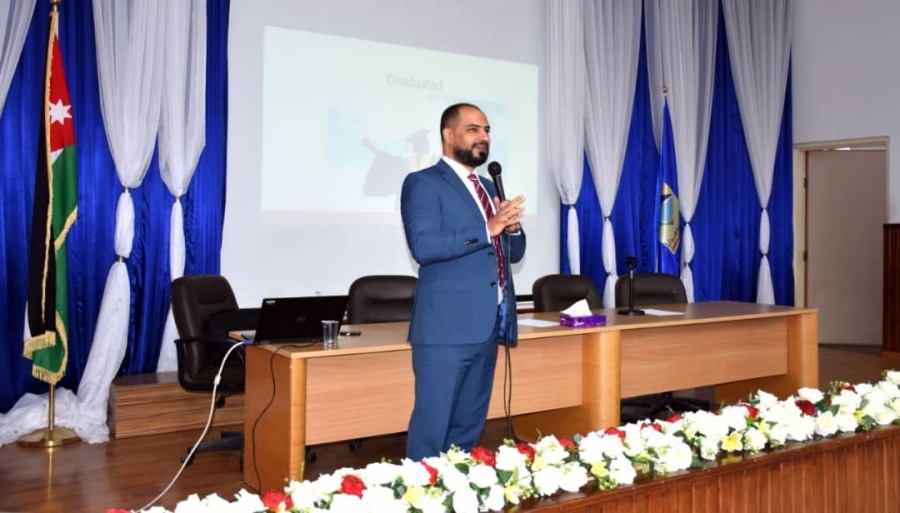 ورشة تدريبية بعنوان مهارات دخول سوق العمل وكيفية عمل السيرة الذاتية في جامعة جدارا