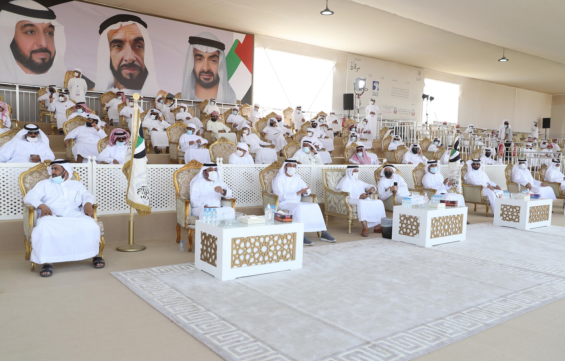 تتويج الفائزين بأشواط الحول المحليات والمجاهيم والمهجنات الأصايل بمزاينة سويحان