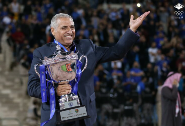 صور من تتويج نادي الرمثا بلقب الدوري