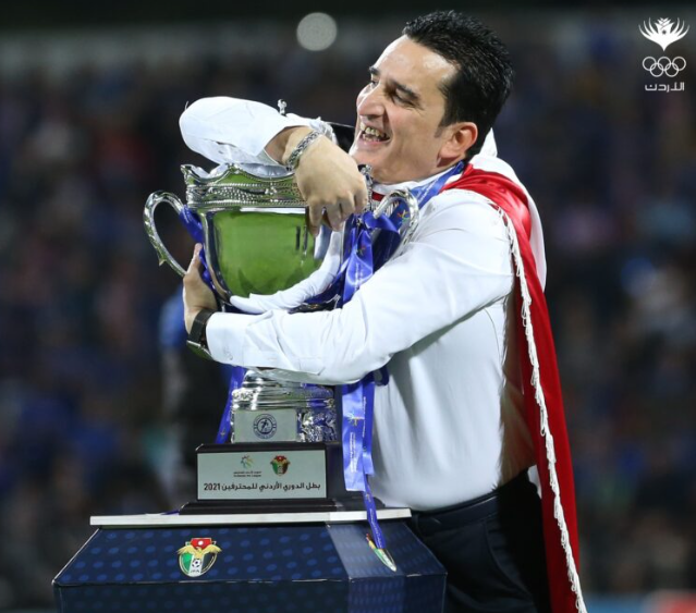 صور من تتويج نادي الرمثا بلقب الدوري