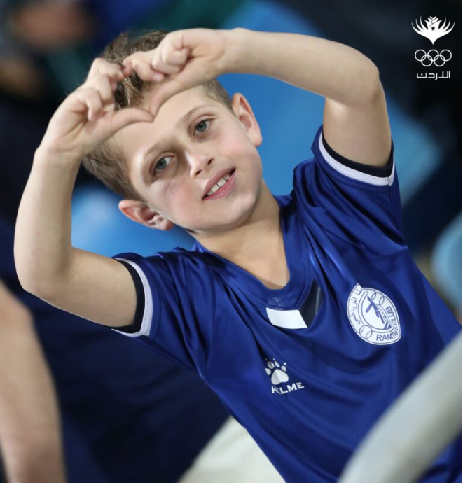 صور من تتويج نادي الرمثا بلقب الدوري