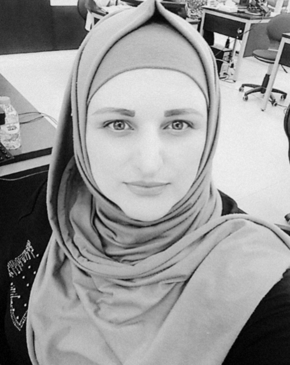 الدكتورة ثروت المعاقبة تكتب : دور الإعلام المضلل في تغييب وعي الرأي العام