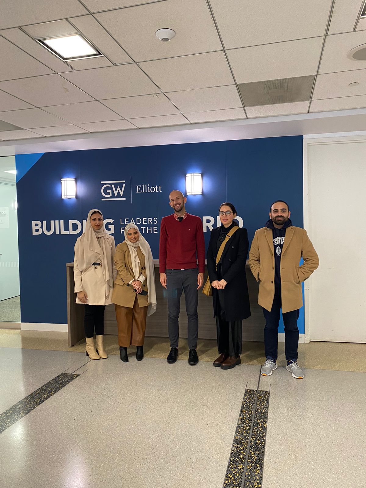 الرئیس التنفیذي لـتریندز والوفد المرافق یزور  مؤسسات إعلامیة وأكادیمیة 