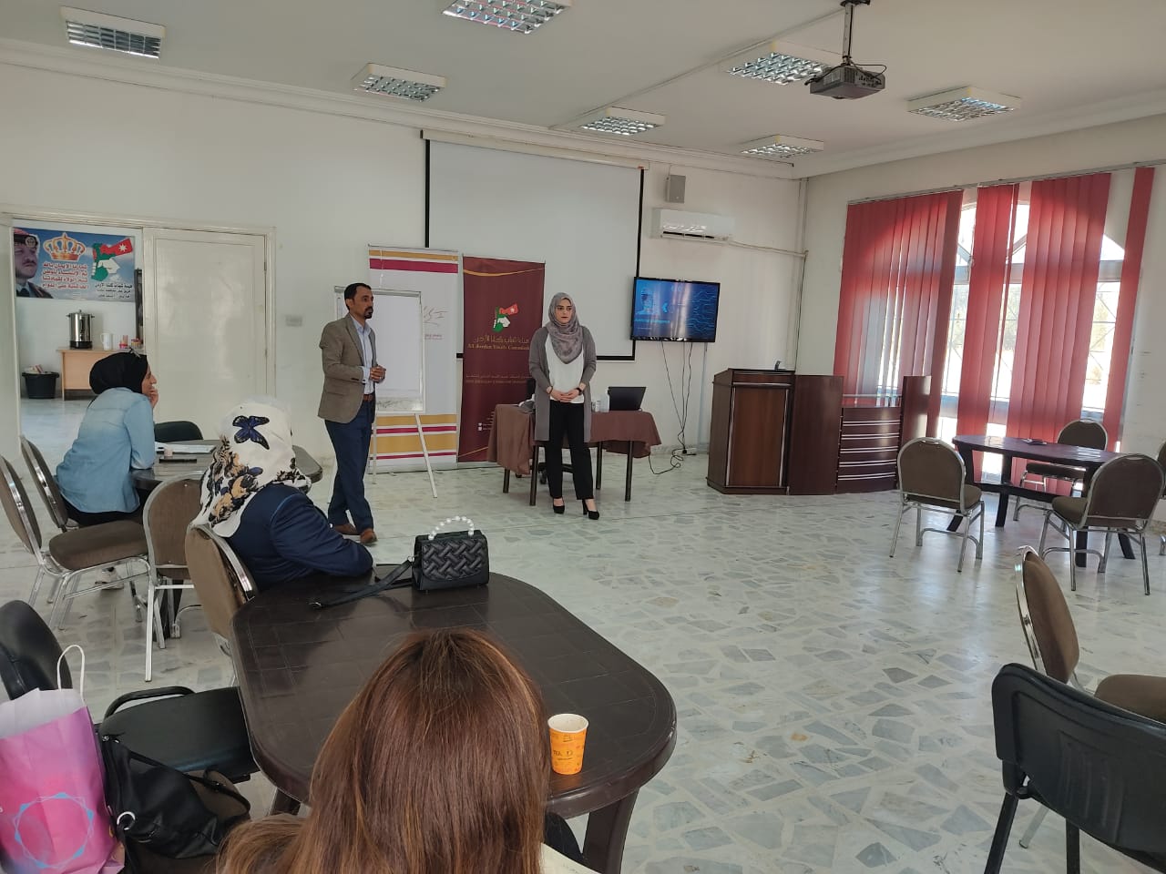 هيئة شباب كلنا الاردن  تنظم دورة الذكاء الاصطناعي في مادبا