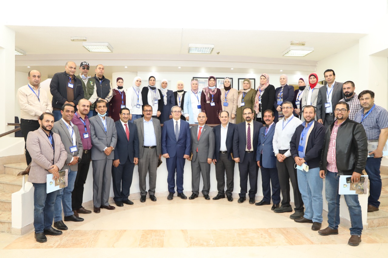 انفوقه يرعى ختام فعاليات دورة  تطبيقيات معايير الرقابة الداخلية في البلقاء التطبيقية