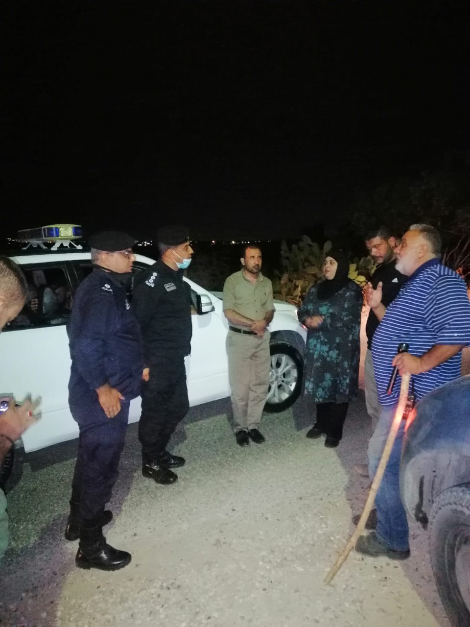 مواصلة إخماد حريق في حراج كفر عوان بالكورة