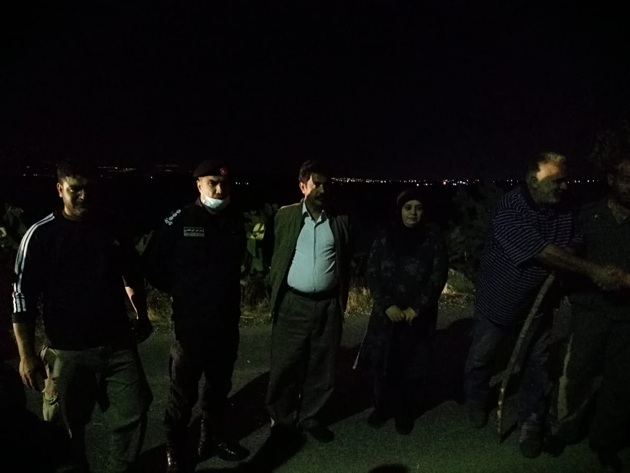 مواصلة إخماد حريق في حراج كفر عوان بالكورة