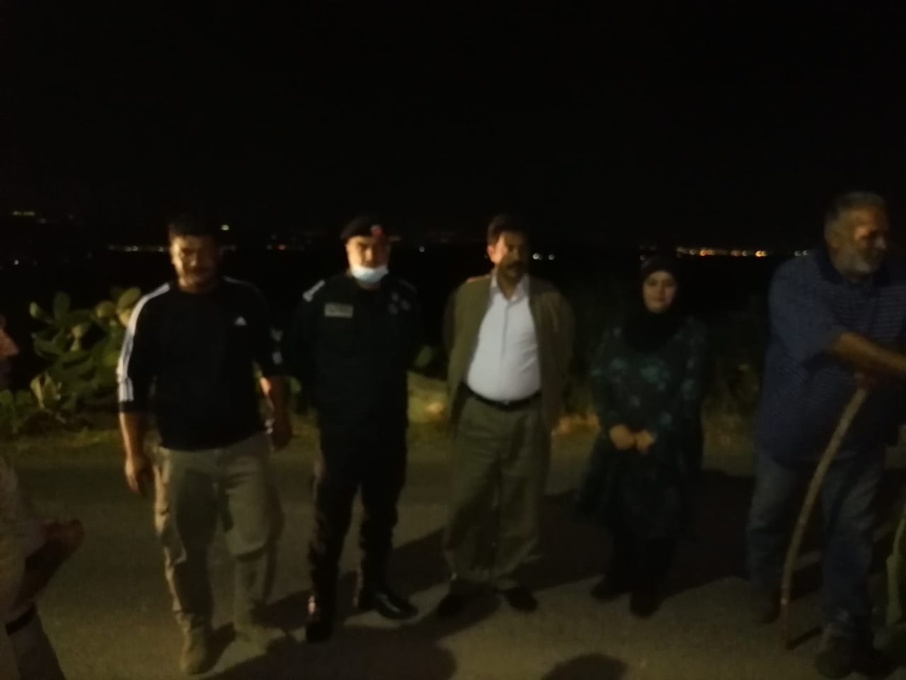 مواصلة إخماد حريق في حراج كفر عوان بالكورة