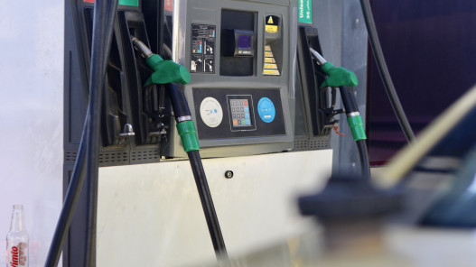 ارتفاع أسعار البنزين واستقرار أسعار السولار والكاز عالميا في الأسبوع 1 من الشهر الحالي
