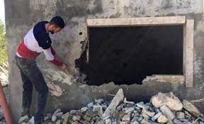 اسرائيل تجبر مقدسيا على هدم منزله وتخطر بهدم آخر