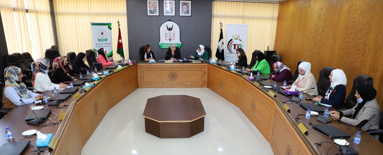 السفيرة الكندية في عمان تزور اليرموك