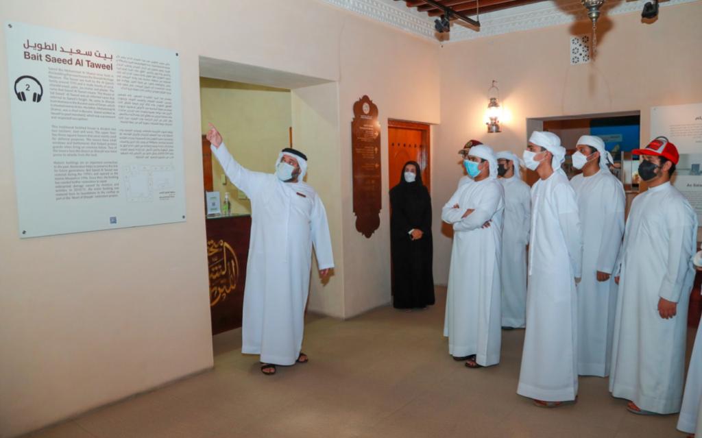 ناشئة الشارقة تختتم مهارات الإرشاد السياحي  بالتعاون مع قلب الشارقة
