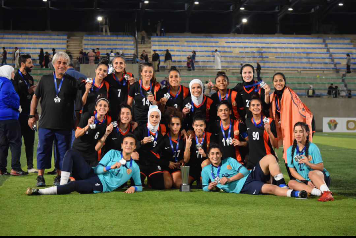 عمان يتوج بلقب بطولة الأندية الآسيوية للسيدات