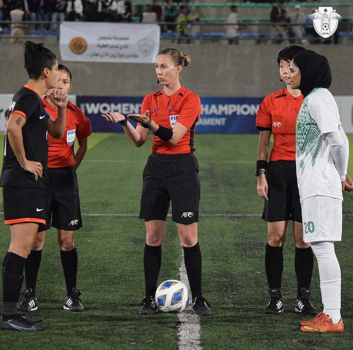 عمان يتوج بلقب بطولة الأندية الآسيوية للسيدات