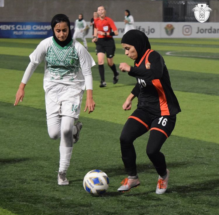 عمان يتوج بلقب بطولة الأندية الآسيوية للسيدات