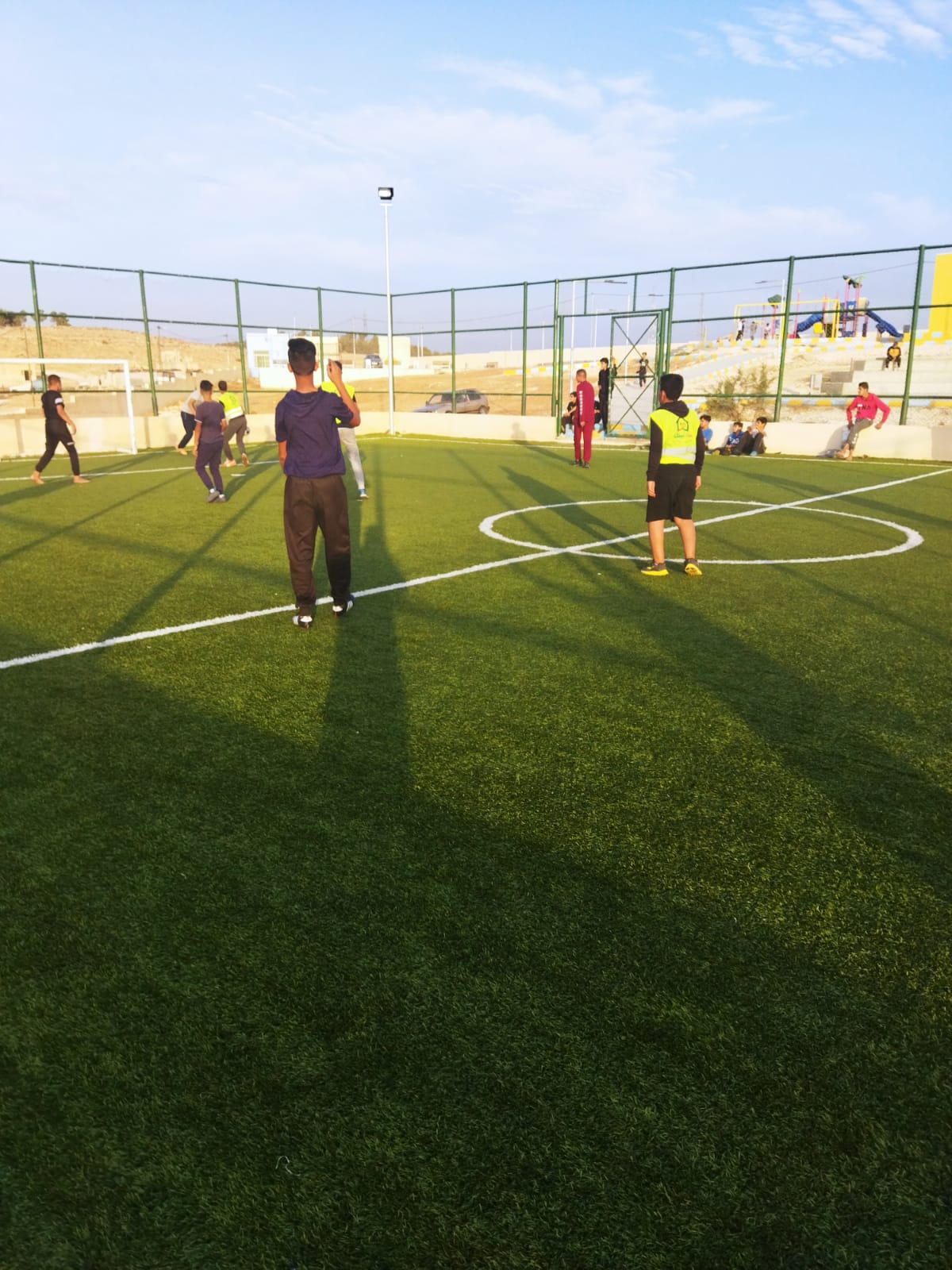 مركز شباب الدجنية يقيم بطولة خماسي كرة القدم بمناسبة مئوية الدولة الأردنية .. صور 