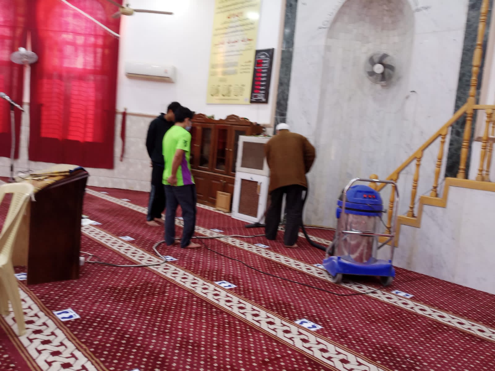 الطلبة الوافدين في جامعة آل البيت ينفذون حملة تطوعية 