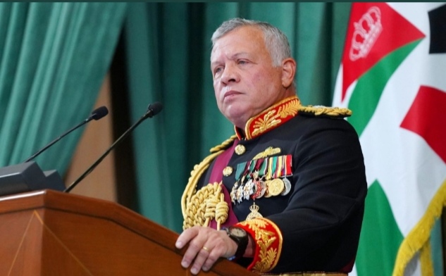 الملك يفتتح الدورة العادية الأولى لمجلس الأمة التاسع عشر ويلقي خطاب العرش السامي