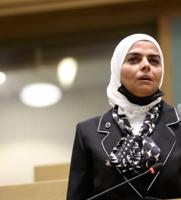 الرياطي: تحدّثت عن وصمنا بـ “الديكور”.. والنواب أظهروا عكس ذلك