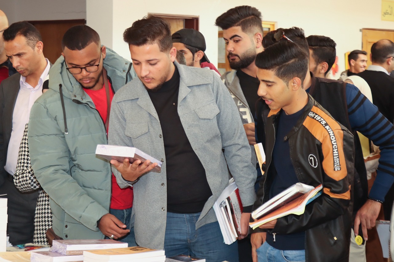 إفتتاح (مكتبة الأسرة الأردنية) في جامعة الحسين بن طلال