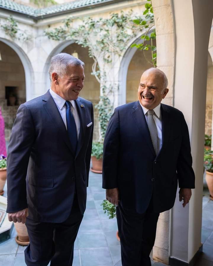 الملكة رانيا العبدالله عبر حسابها على الإنستغرام:برفقة سيدنا في بيت عمنا سمو الأمير الحسين