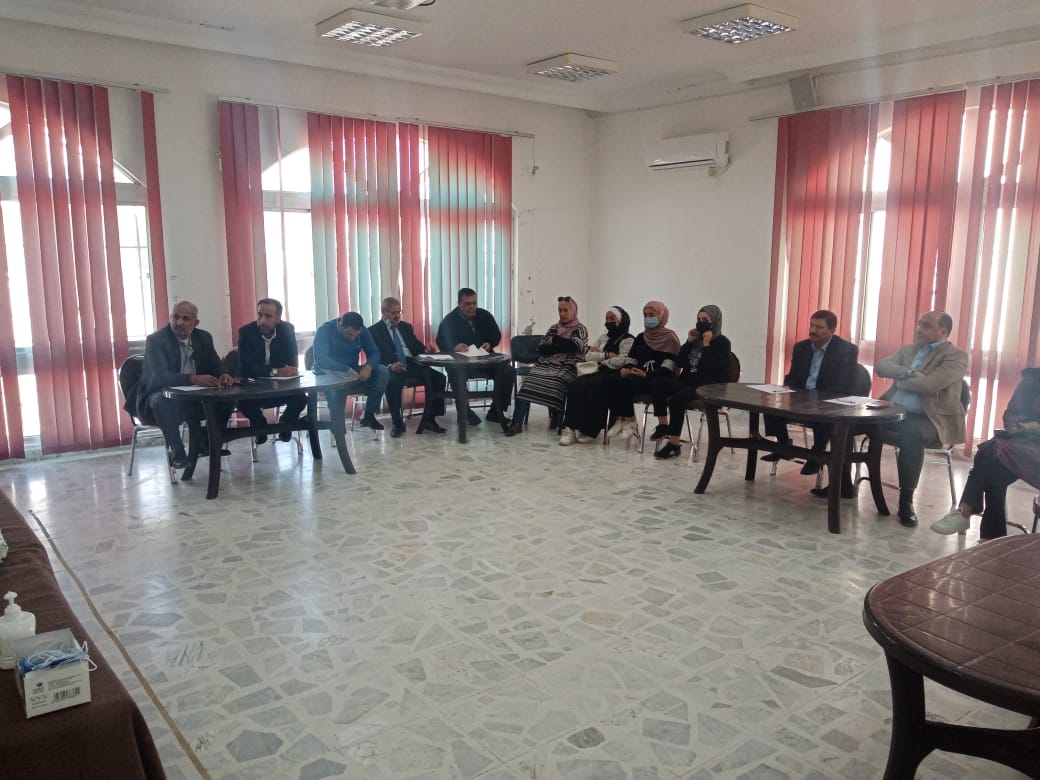 جلسة حوارية حول الفكر المتطرف والتجنيد الإلكتروني في مأدبا